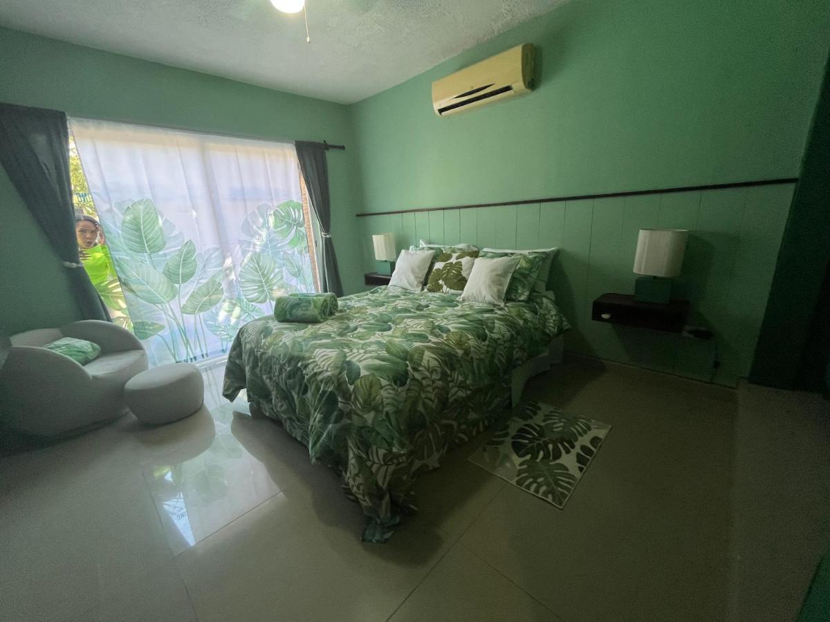 Dici Co-Living Housing Cabo San Lucas Bed and Breakfast Exteriör bild